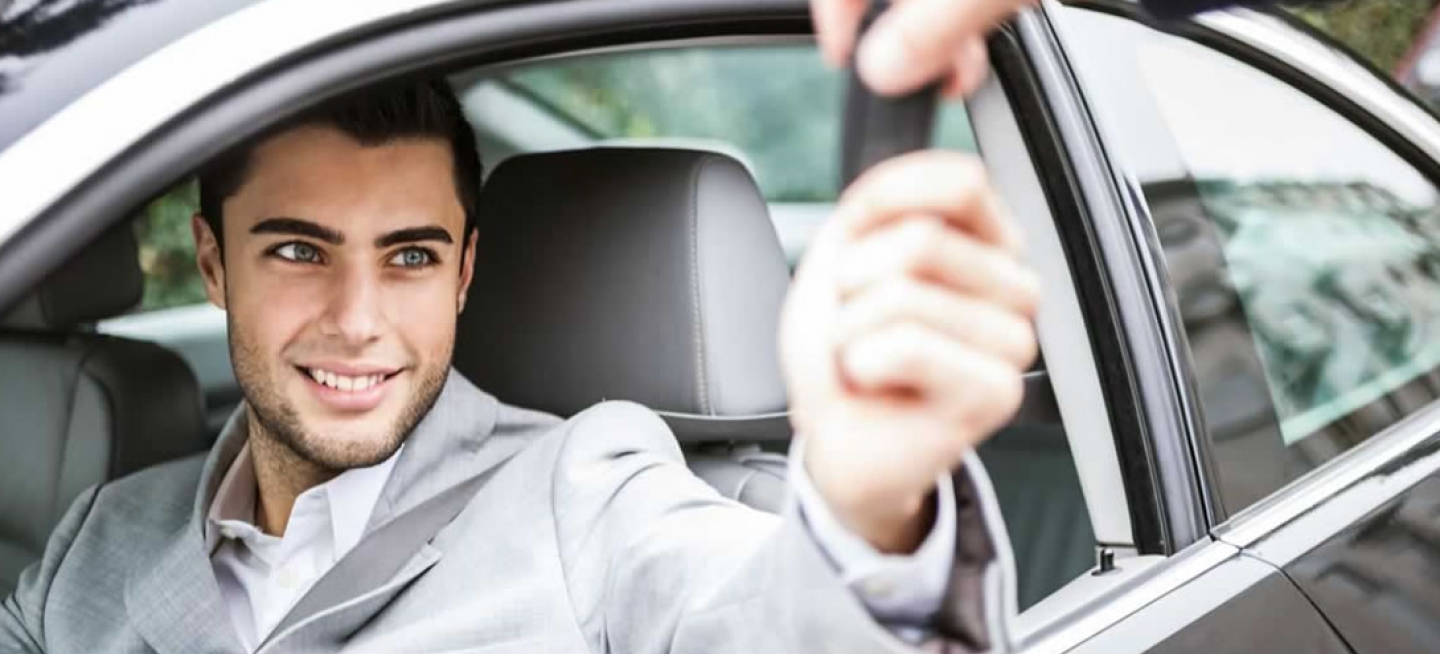 Aluguel de veículos.